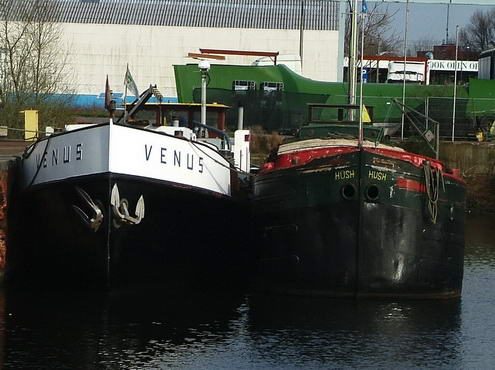 px_Hush_werf