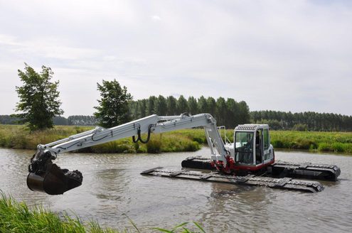 a97-amfitrax_n_garstman_0609